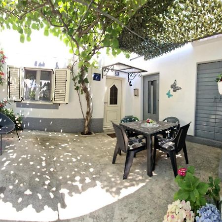 Apartman Perina Трогір Екстер'єр фото