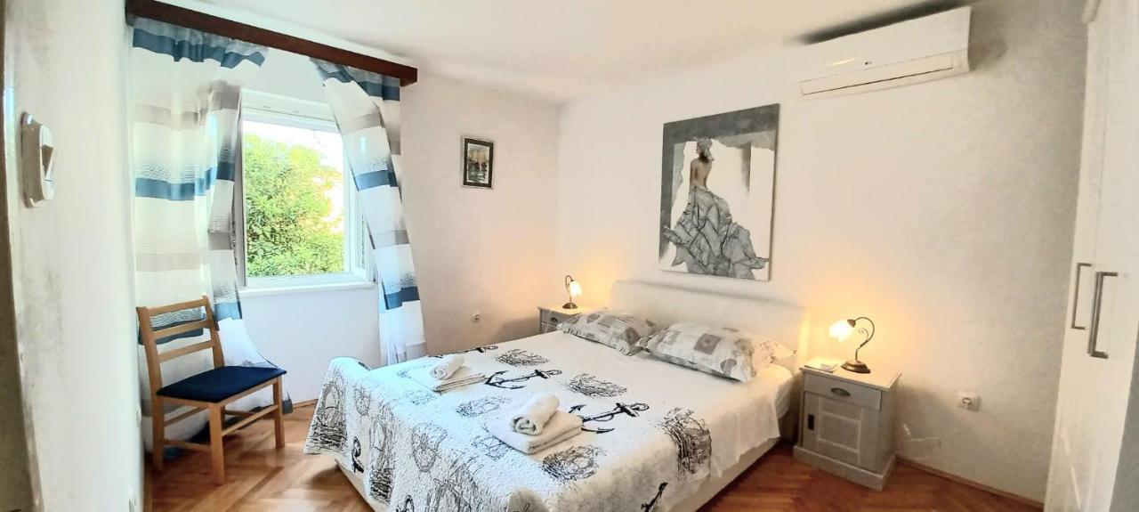Apartman Perina Трогір Екстер'єр фото